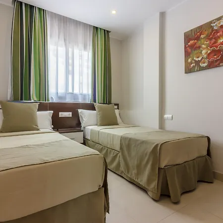 Klayman Diamond Aparthotel