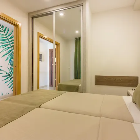 Klayman Diamond Aparthotel