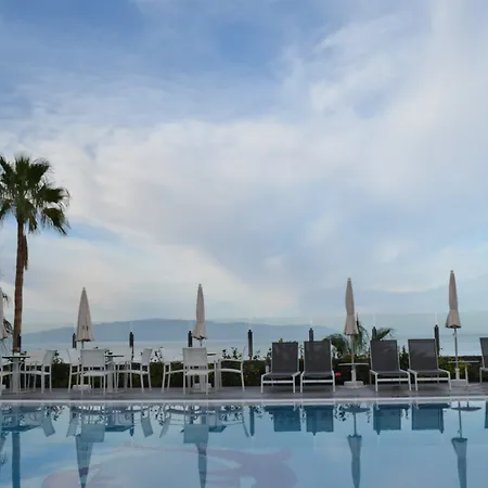 Klayman Diamond Aparthotel